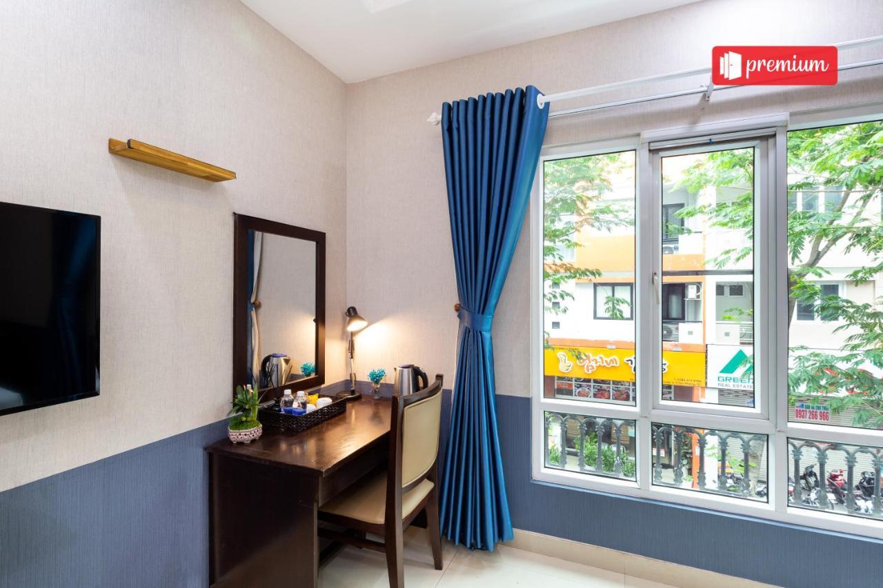 Reddoorz Ura Hotel Hung Phuoc 4 胡志明市 外观 照片
